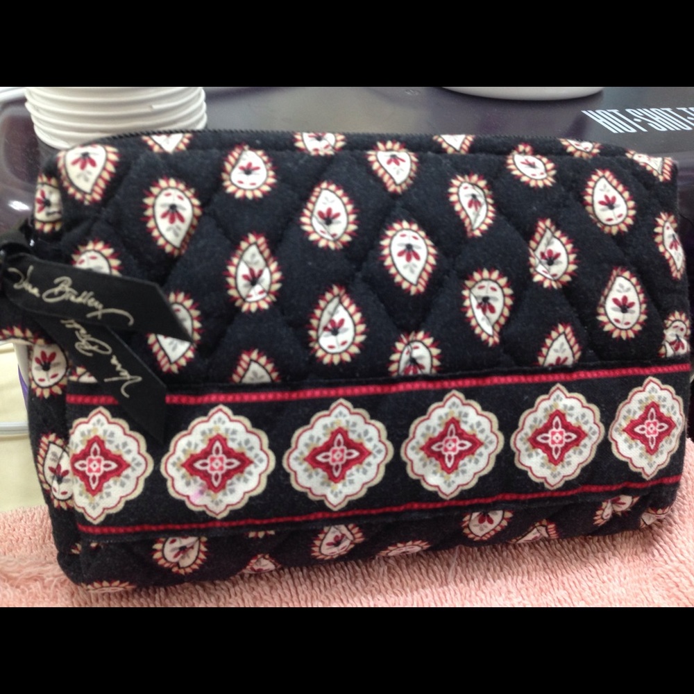 Vera Bradley makeup bag